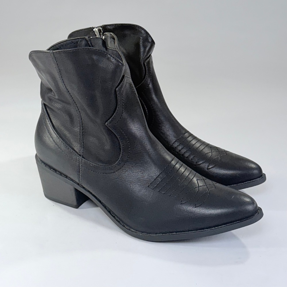 NEW MIA Wilda Pointy Toe Short Western Ankle Boots Womens 10M Black Leather Boho